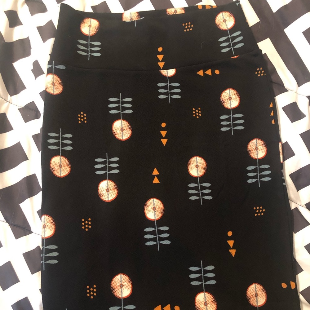 Lularoe Cassie Skirt